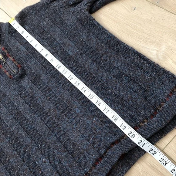 Vintage Woolrich Wool Blend 1/4 Zip Sweater in Indigo Heather Size S - Picture 9 of 11